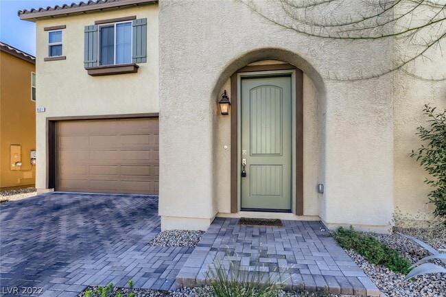 Building Photo - 9601 Abbey Pond Ave