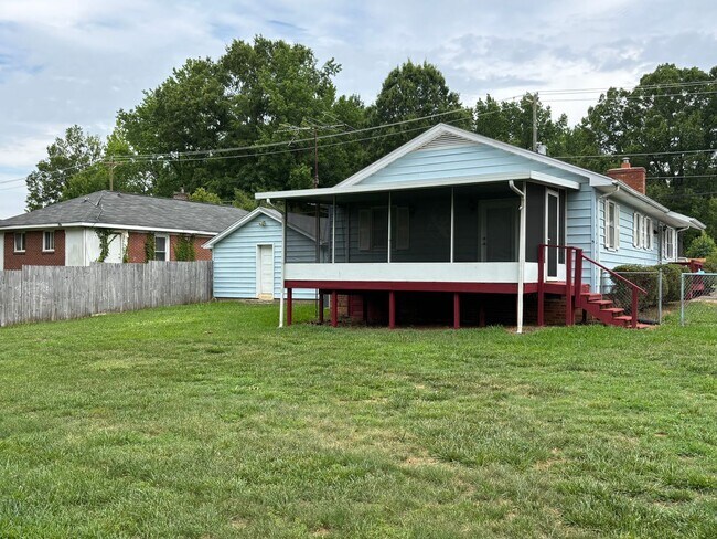 Building Photo - 801 Bethpage Rd