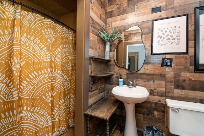 Building Photo - 7137 US-4