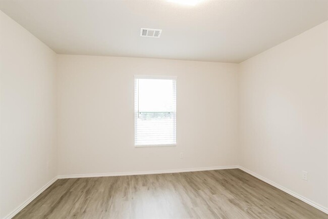 Building Photo - 13625 Briana Brk Ct