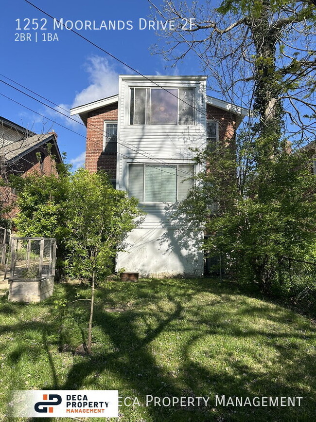 Building Photo - 1252 Moorlands Dr