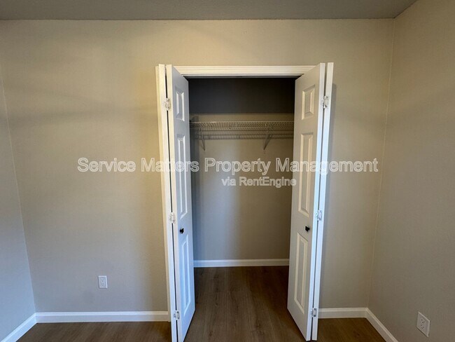 Building Photo - 10520 Wilderness Ln