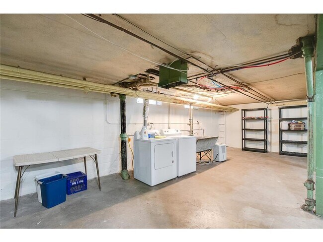 Building Photo - 5008 Morgan Ave S