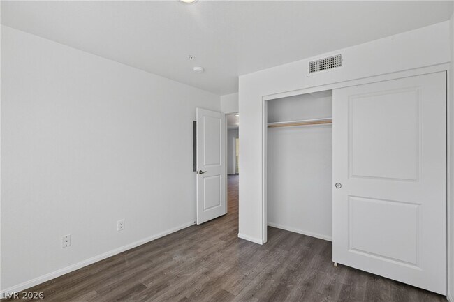 Building Photo - 2309 Seco Adobe Cir