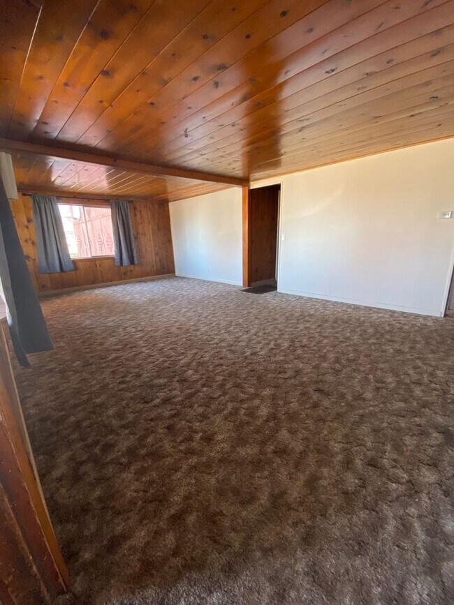 Primary Photo - 3 Bedroom, 2 Bathroom Home