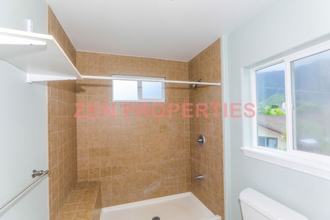 Building Photo - 47-372-372 Kapehe St