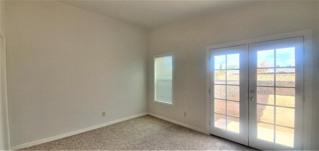 Building Photo - 2909 Beachcomber Dr