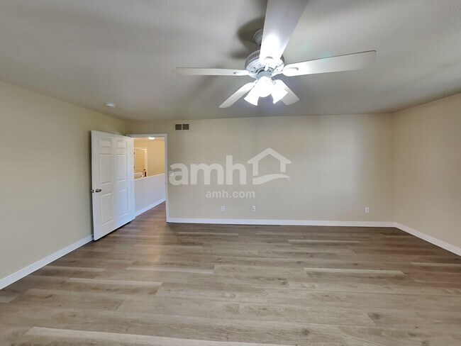 Building Photo - 18908 E 47th Dr