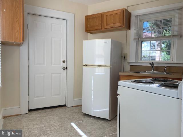 Building Photo - 531 Hanover St