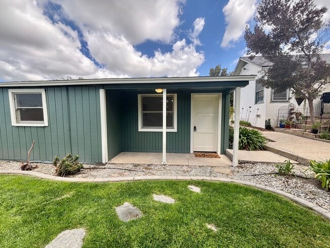 Primary Photo - Charming Cottage Retreat – 1 Bed / 1 Bath ...