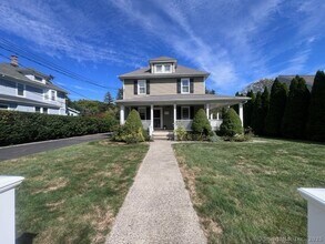 Building Photo - 36 Treadwell Ave