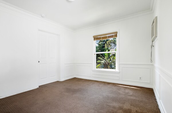 Bedroom 2 - 442 Kelton Ave