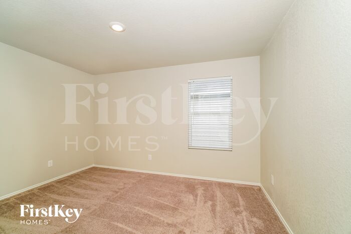 Building Photo - 10542 De Gonzalo Way