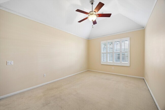 Building Photo - 2703 Westgate Dr