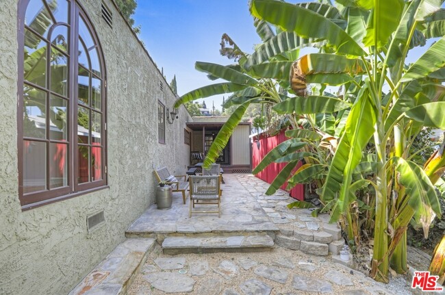 Building Photo - 1470 Westerly Terrace