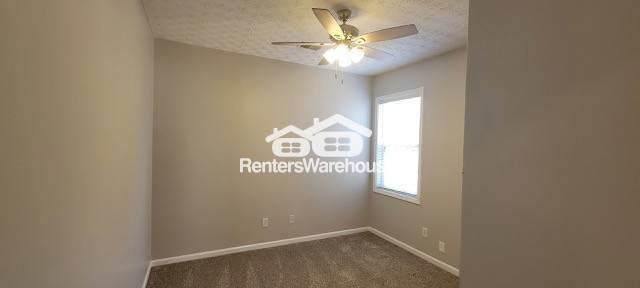 Building Photo - 996 Maple Leaf Dr