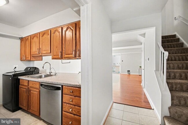 Building Photo - 14431 St Germain Dr