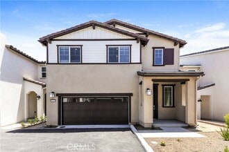 Building Photo - 28201 Dwight Dr