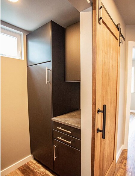 Laundry room. - 501 SW Moody Ave