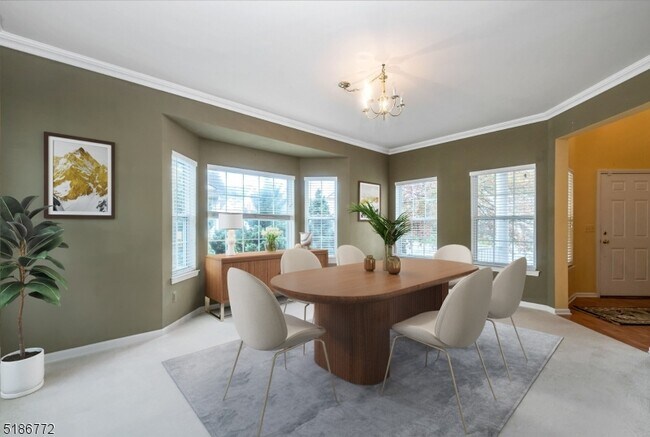 Building Photo - 89 Hill Hollow Rd