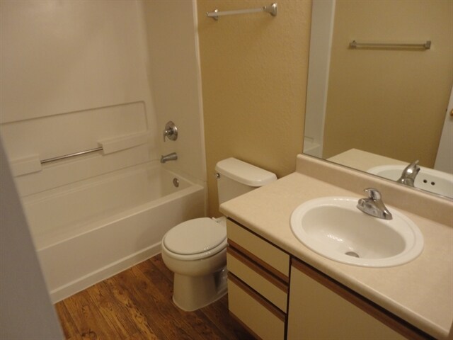 Building Photo - 1767 W Rue De La Montagne