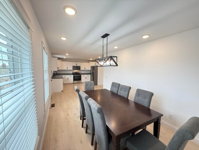 Building Photo - 46 Caden Ln