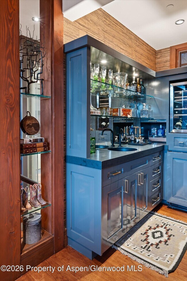 Building Photo - 294 Draw Dr