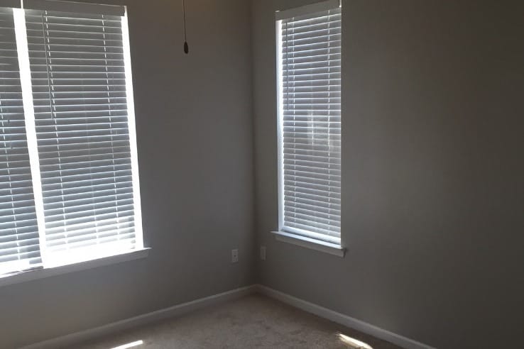 Building Photo - 1620 Walnut View Dr