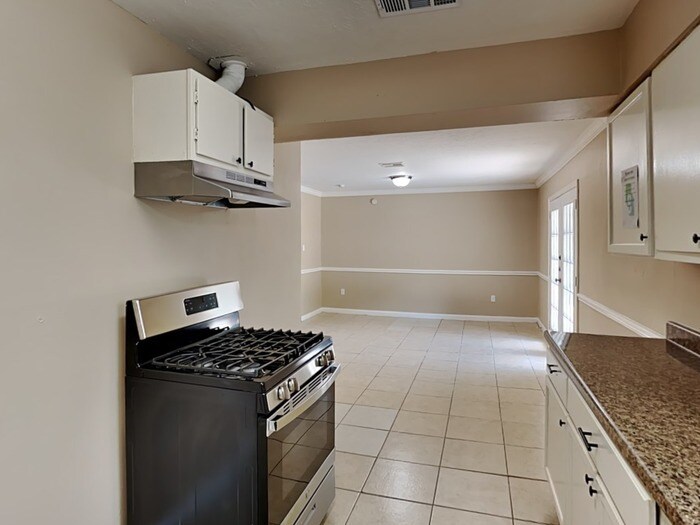 Building Photo - 407 Harold Ln