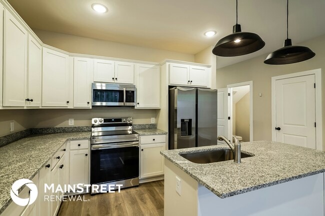 Building Photo - 158 Noble Pk Cir