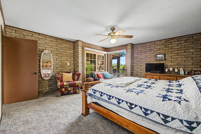 Building Photo - 6510 E Dixileta Dr