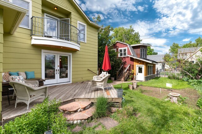 Building Photo - Charming Old Town Louisville Bungalow with Solar & Carriage House!