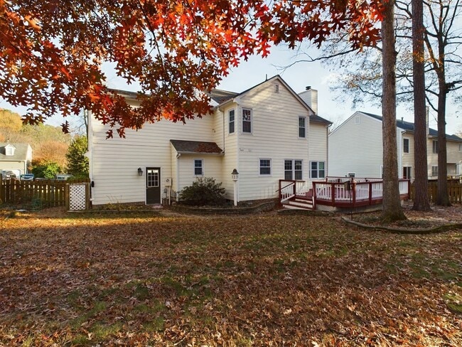 Building Photo - 2824 Hampton Woods Dr