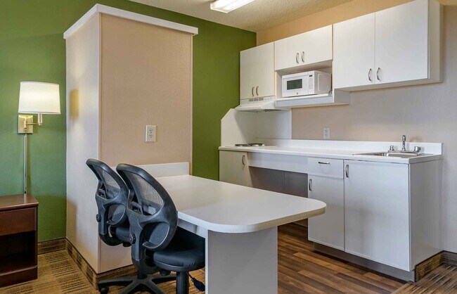 Building Photo - Furnished Studio-Detroit - Ann Arbor - Bri...