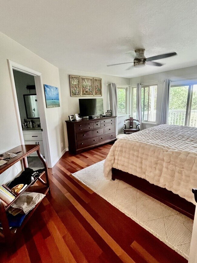 Building Photo - Charming 3 Bedroom 2.5 Bath home in Pismo Heights