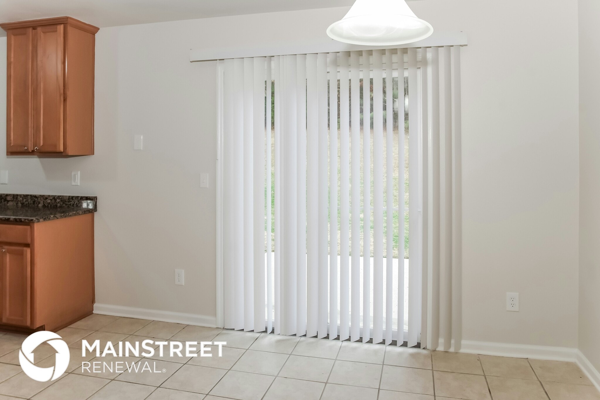 Building Photo - 174 Ranier St