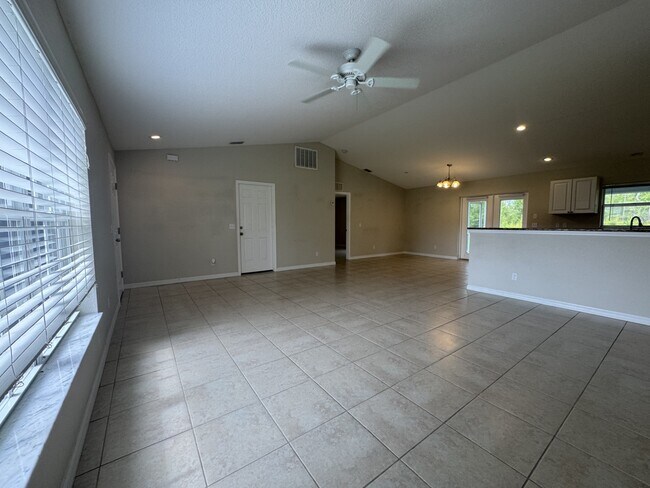 Building Photo - 6221 Marcum St