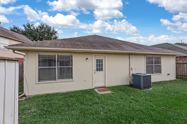 Building Photo - 21015 Hidden Bridle Ct