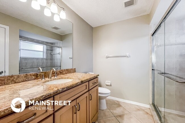 Building Photo - 3173 Parkhill Ave