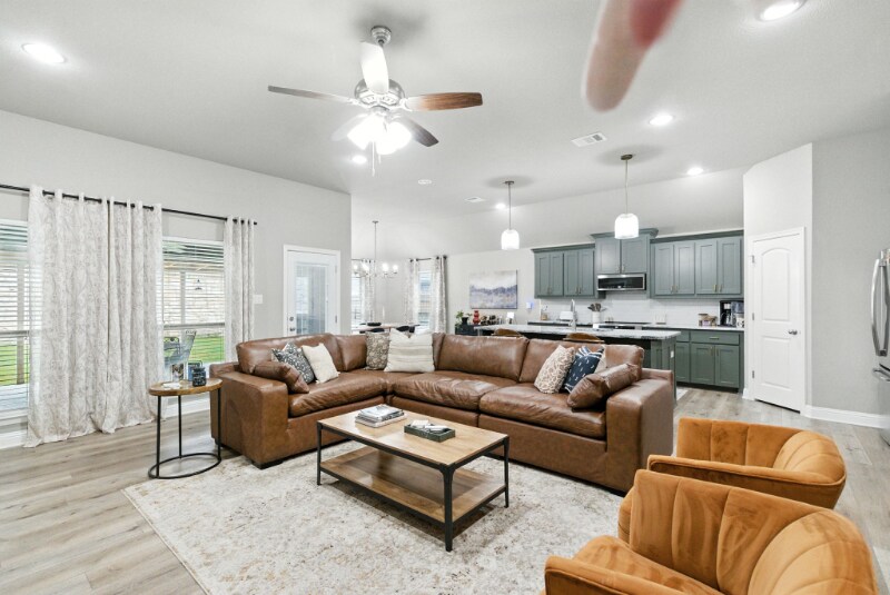 Building Photo - 1629 Town Creek Cir