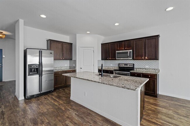 Building Photo - 13913 Sherri Berry Wy