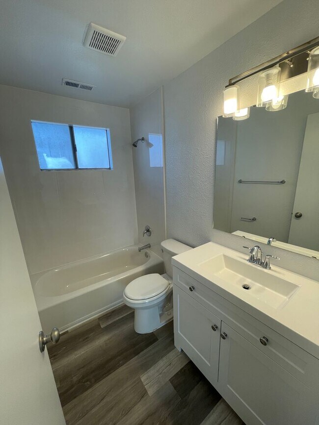 Building Photo - 8262 W 3500 S