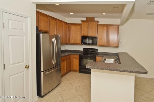 Building Photo - 12925 Spring Rain Rd