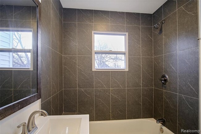 Building Photo - 6123 Commonwealth St