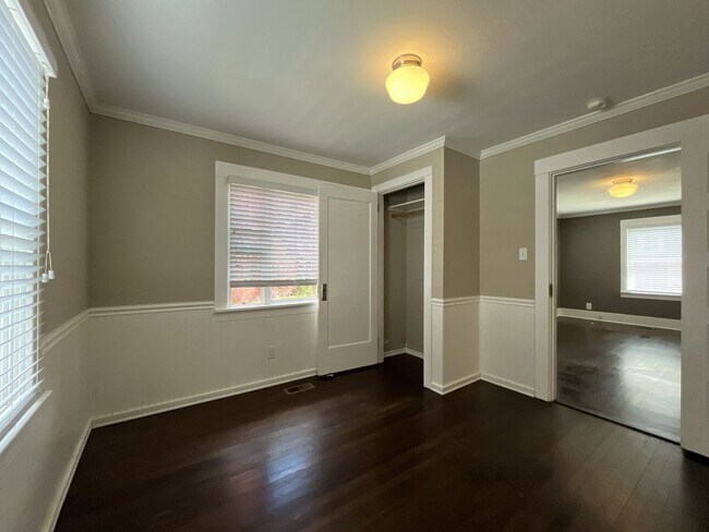 Building Photo - Charming Classic Two-Bedroom Portland Home with Bright Living Spaces, Updated Kitchen & Bonus Bas...