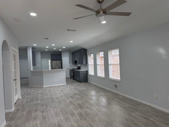 Building Photo - 32327 Cross Spring Park Ln