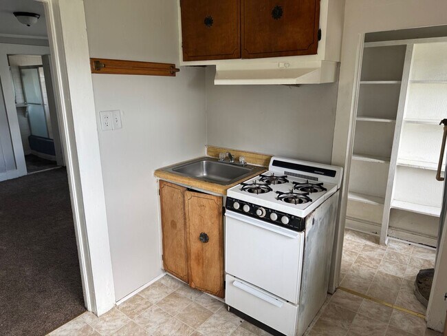 Primary Photo - 301 Elmwood Ave