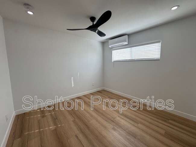 Building Photo - 21 W Tonto St