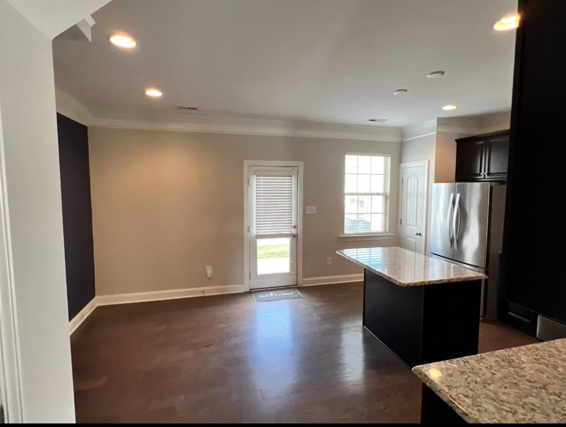 Building Photo - 6812 Hawser Ln