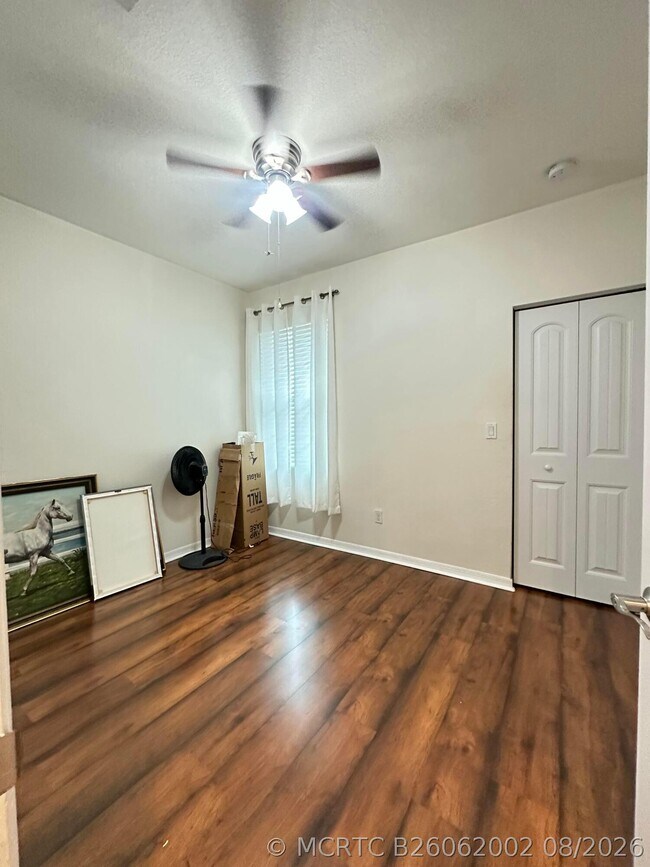 Building Photo - 5026 Astor Cir